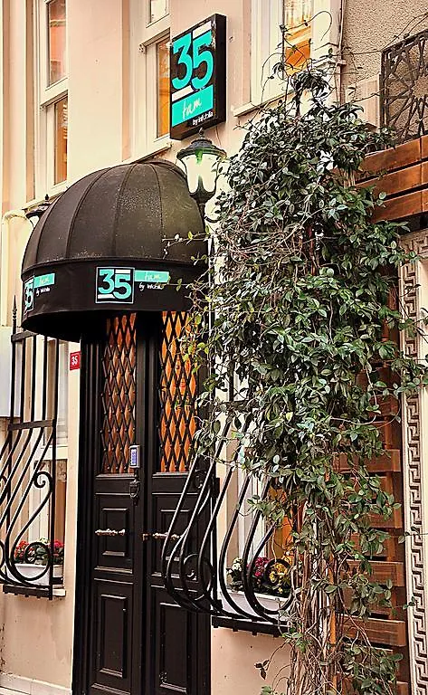 35 Tam Apart Istambul